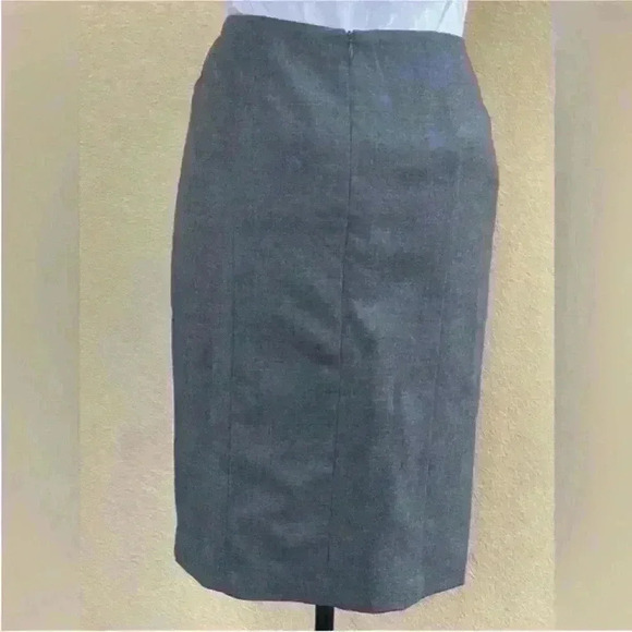 St. Emile Gray Wool Skirt Size 8 Excellent Condition! - Picture 4 of 8